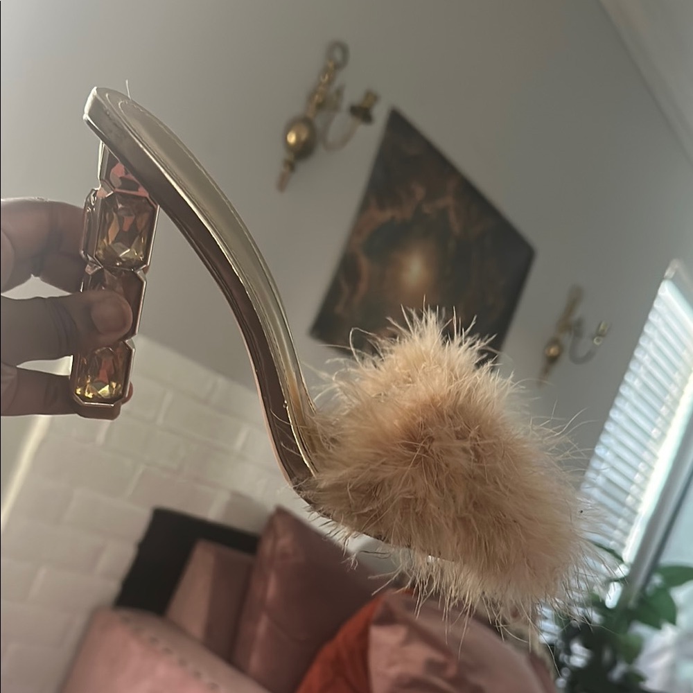 Elegant Gold Feathered Women's Heels